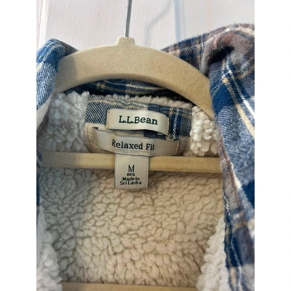 L.L. Bean Flannel Shirt Jacket Mens M Blue Cream Excellent Sherpa Lined Plaid